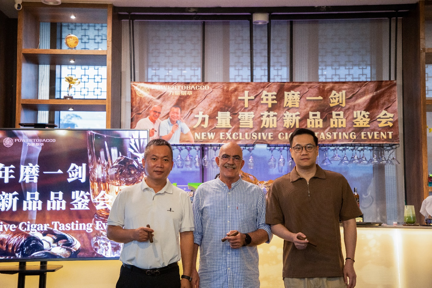 世界著名的古巴雪茄大师推出受古代柬埔寨和中美洲文化启发的全新 Robusto Classico